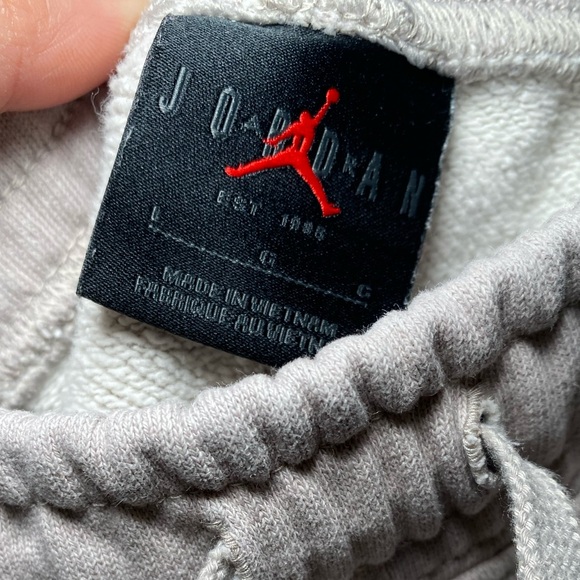 Jordan Essentials Statement Fleece Sweatpants- Stone Heather - Picture 3 of 4